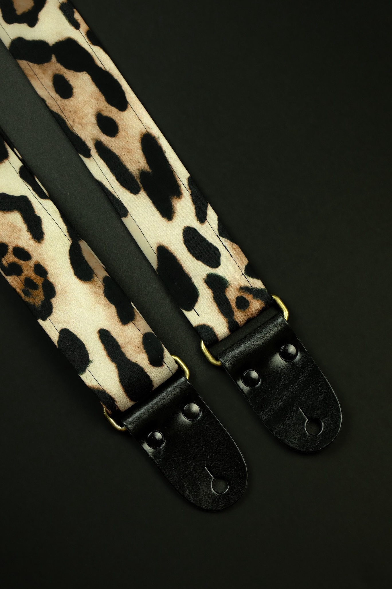 Jaguar Guitar Strap with Italian Satin - Image 3