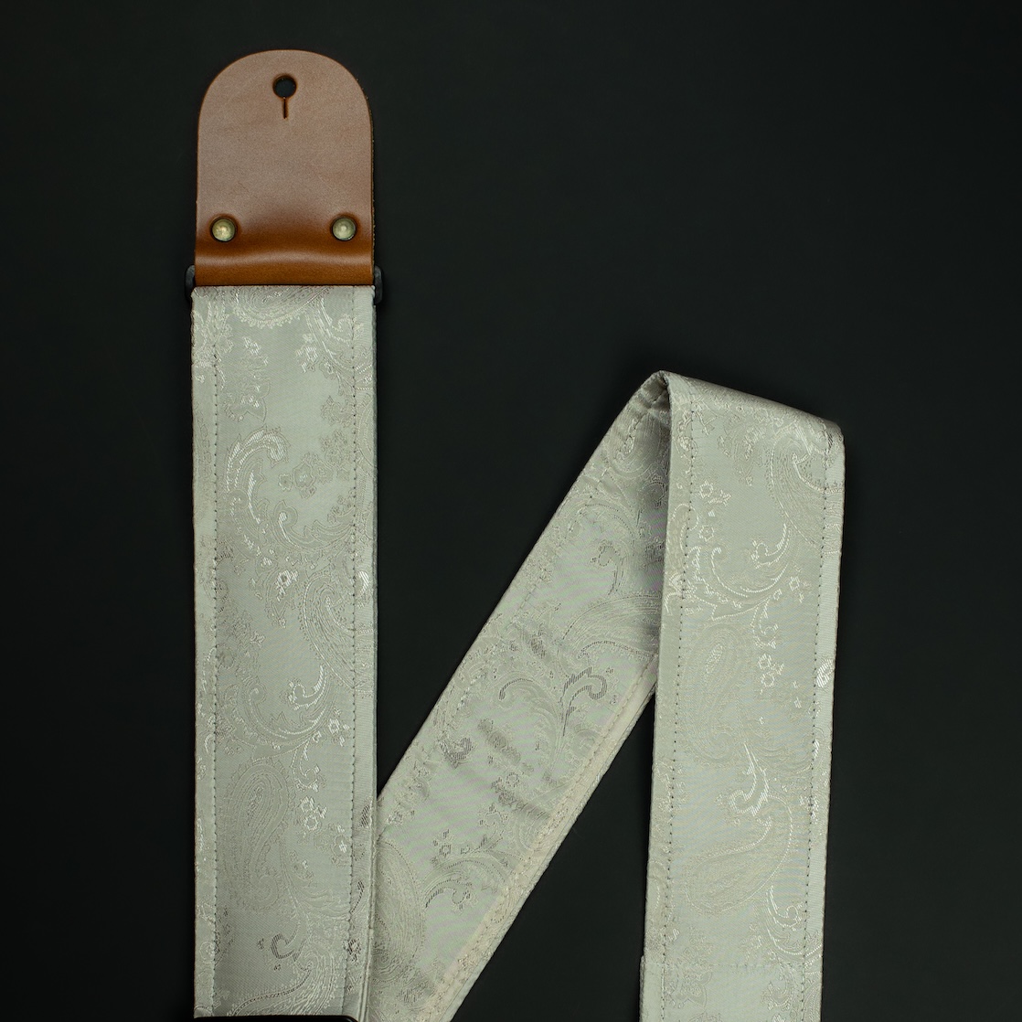 Moonlight Paisley Vintage Guitar Strap (Jacquard) - Image 2