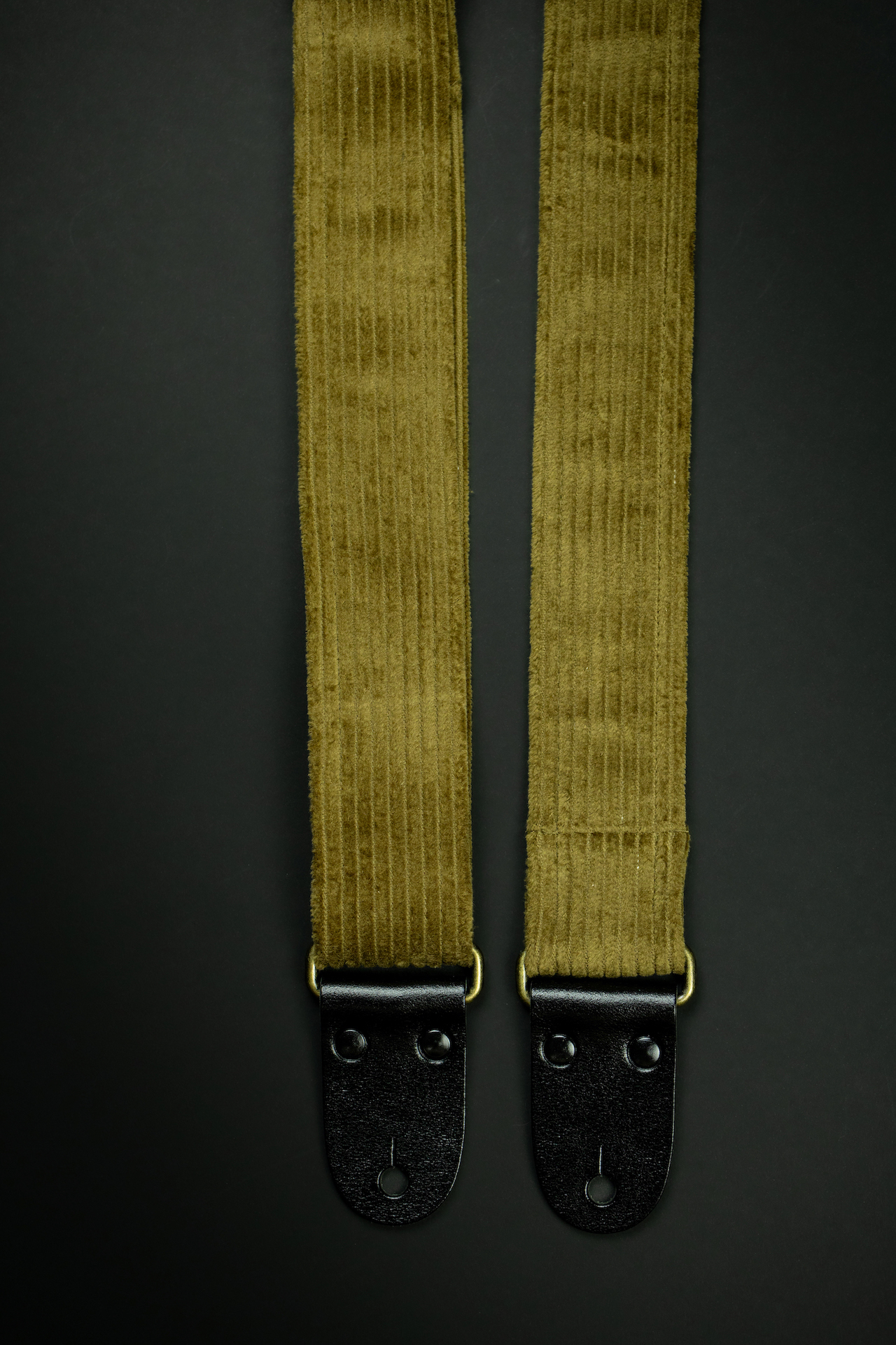 Vintage Khaki Corduroy Guitar Strap Black Glossy Leather - Image 6