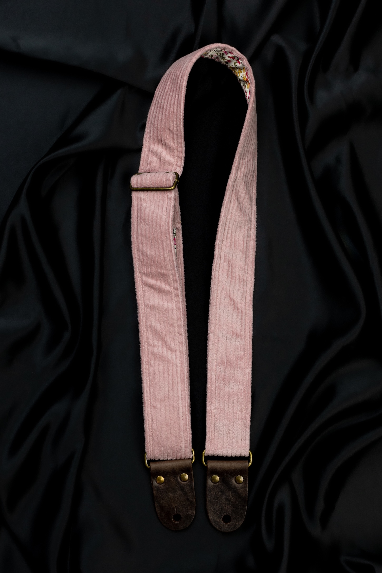 Field of Memories Custom Shop Guitar Strap - Image 5