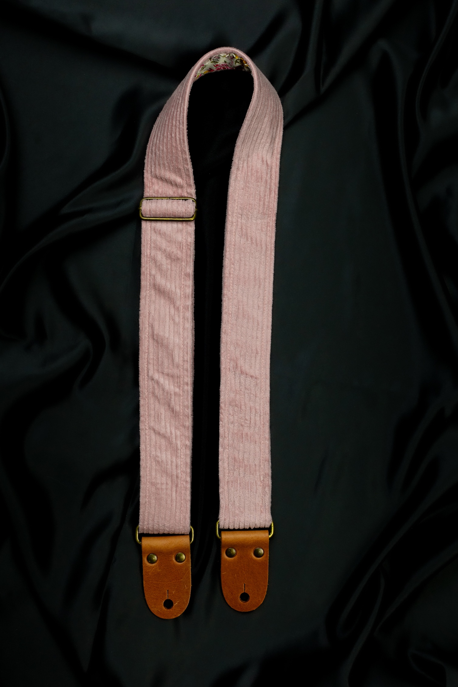 Field of Memories Custom Shop Guitar Strap - Image 6