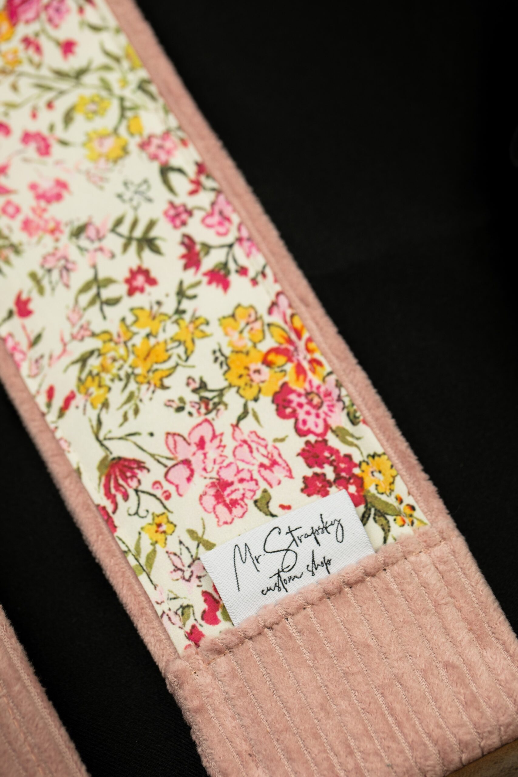 Field of Memories Custom Shop Guitar Strap - Image 9