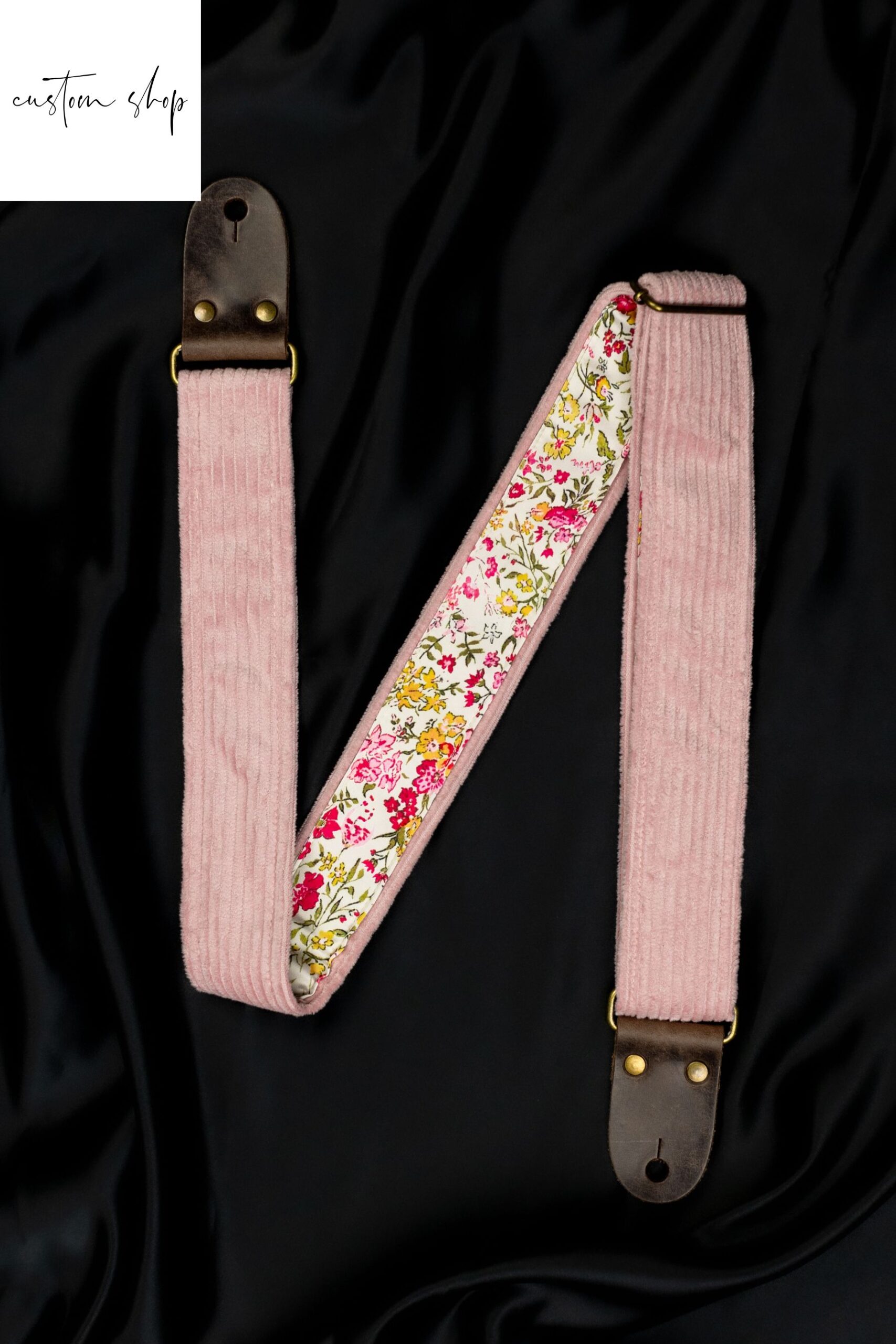 vintage-guitar-strap-leather-ends-mr-strapsky (12)