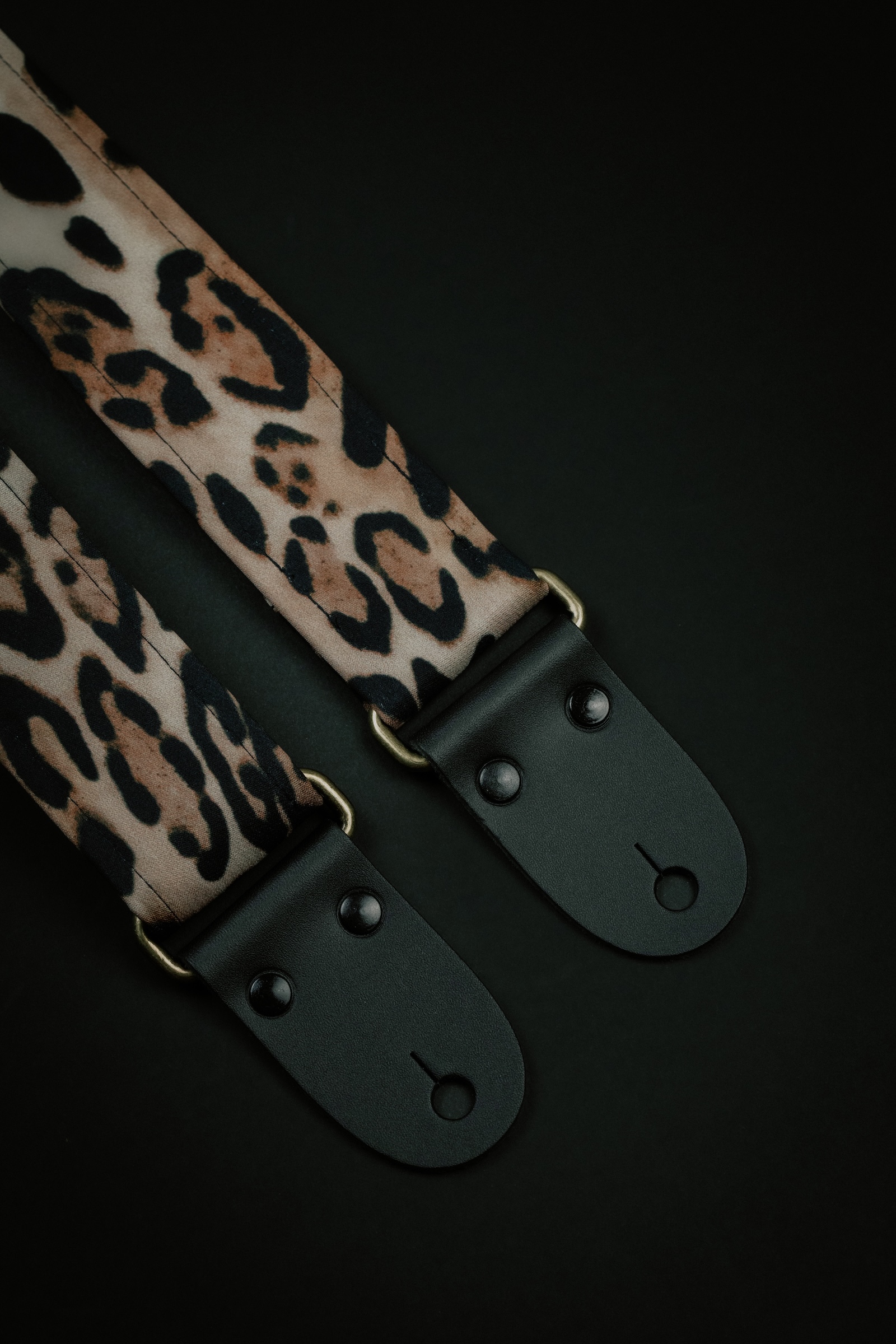 Jaguar Guitar Strap with Italian Satin - Image 6