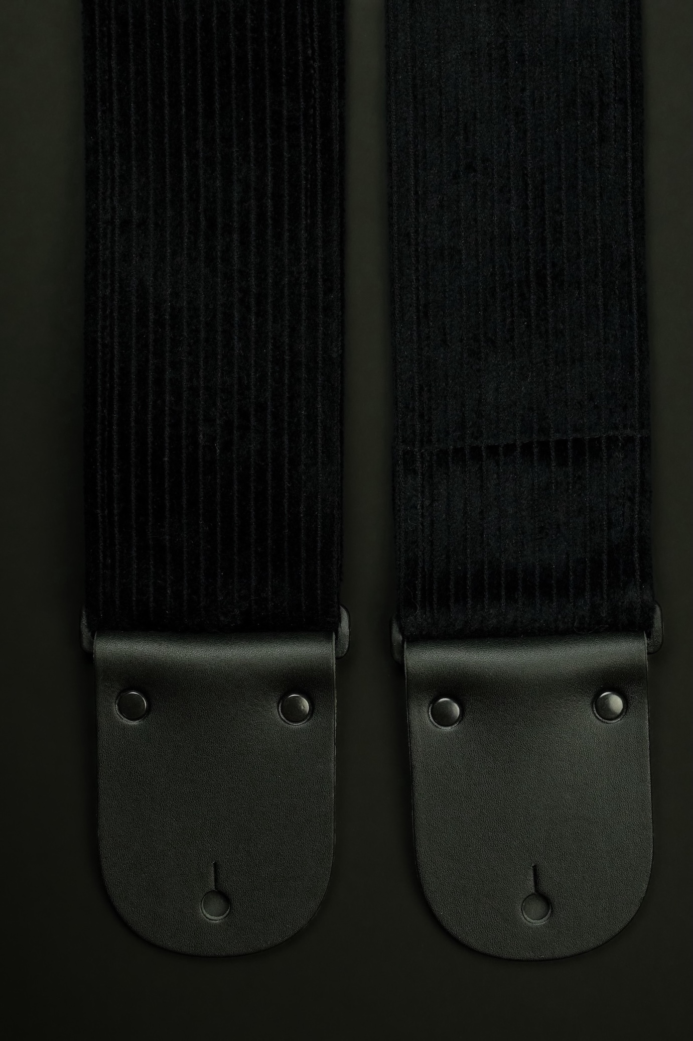 Black Vintage Corduroy Guitar Strap - Image 5