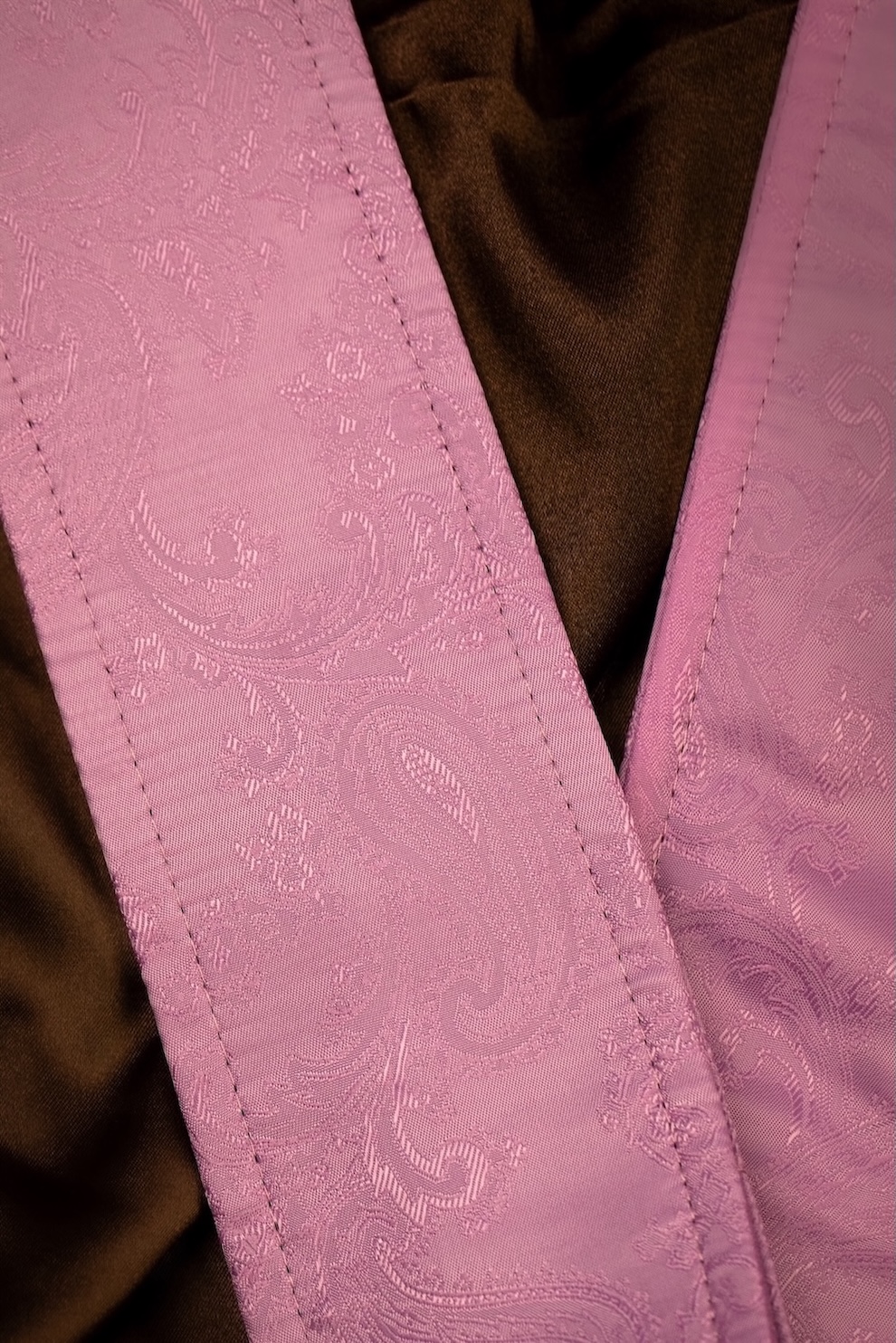 Pink Paisley Custom Shop Guitar Strap - Image 9
