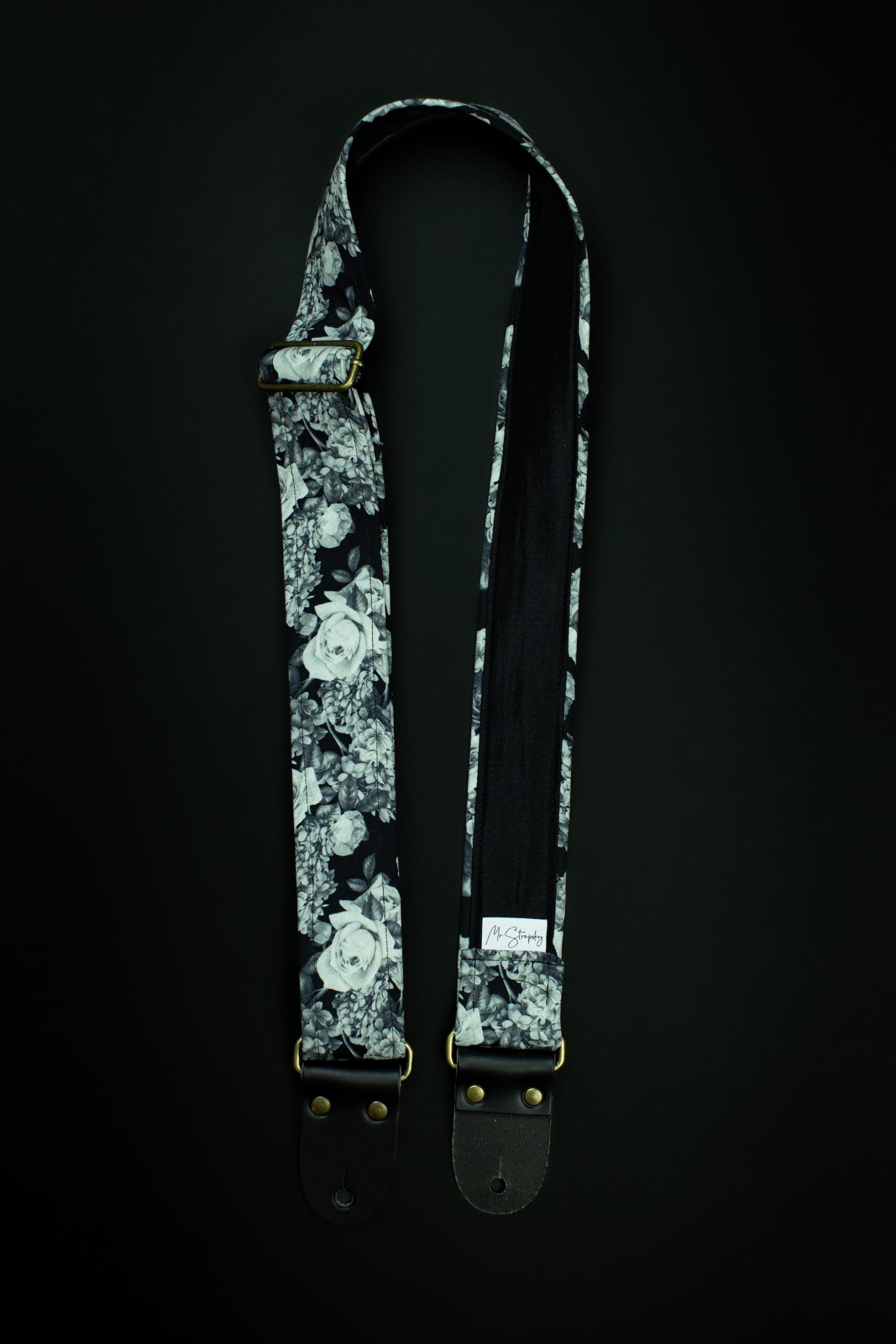 B&W Roses Guitar Strap With Italian Satin - Image 5